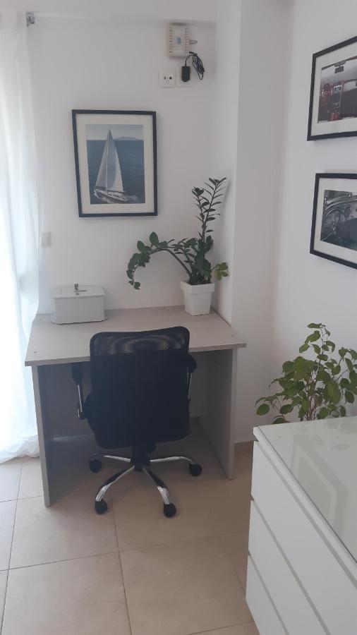 Villa Maria Louiza Near Airport Artémida Eksteriør bilde
